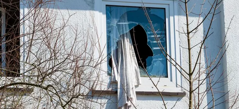Storm Window Installation Contractors in Ojus, FL