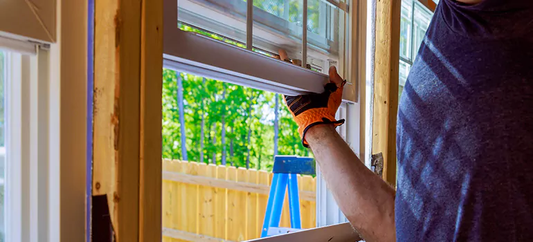 >Bay Window Curtain Rail Track in Ojus, FL