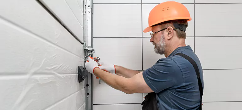 Garage Door Repair in Ojus